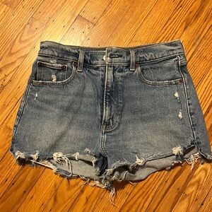 Abercrombie and fitch the mom short high rise